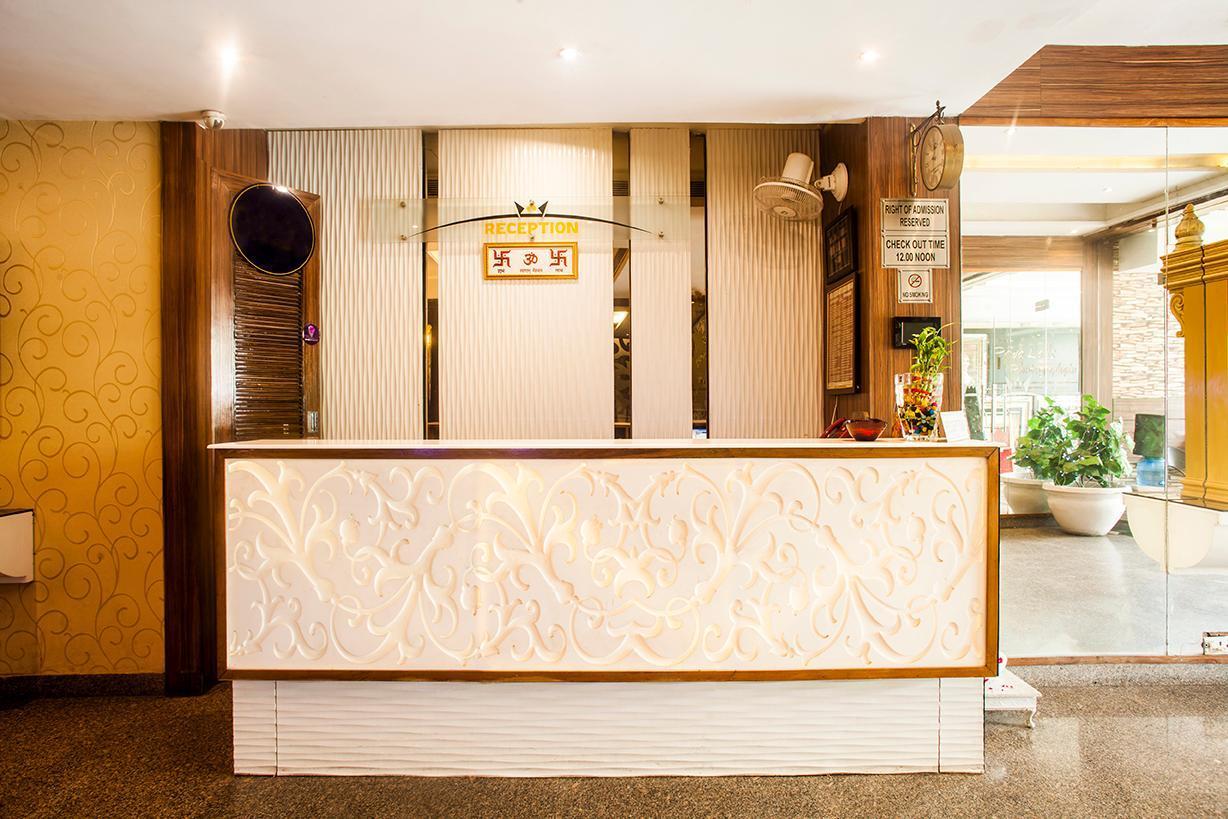 Hotel Poonam Plaza Agra  Eksteriør bilde